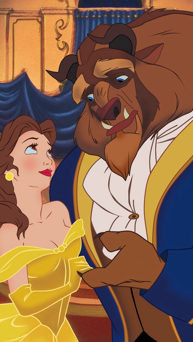 Disney "Beauty & the Beast 3D" (L R) Belle & the Beast ?011 Dis